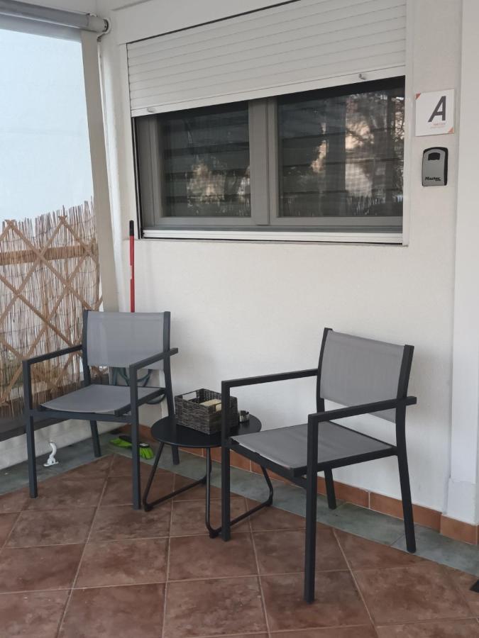 Partcon Apartment A Neoi Epivatai Bagian luar foto